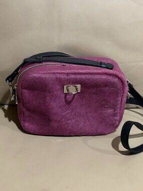 "Made in Italy" Genuine Leather Camera Bag (Preowned)